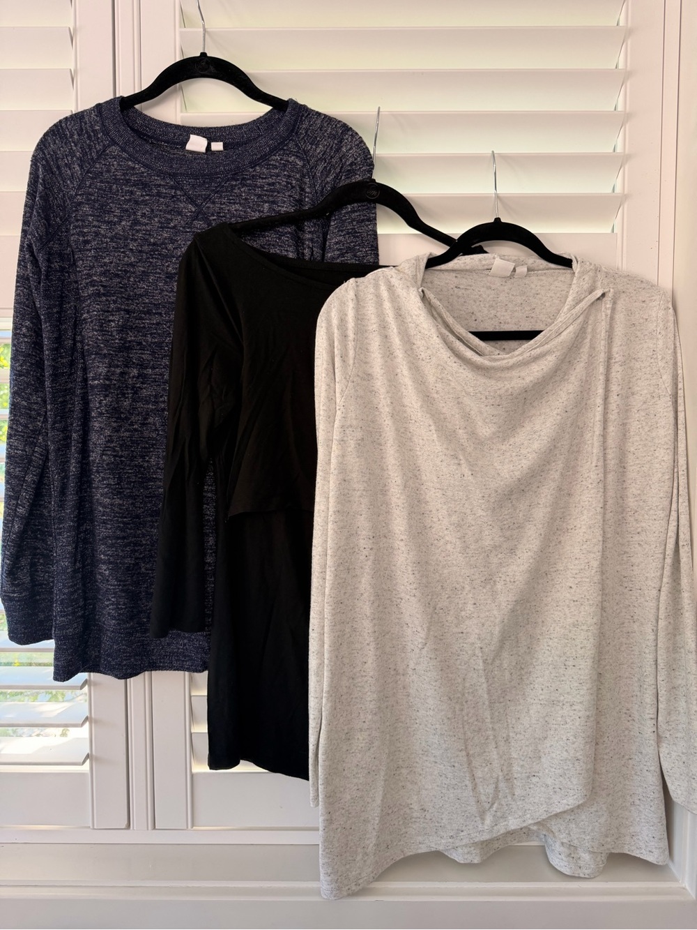 Gap Nursing Tops Bundle - XS